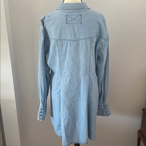 We the free size large Sammi light wash denim mini dress - Picture 6 of 11
